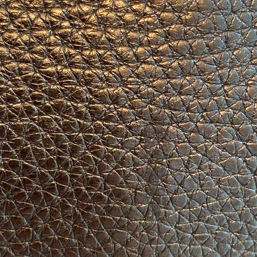 ❤️PRADA SILVER PURSE❤️ - Picture 14 of 16